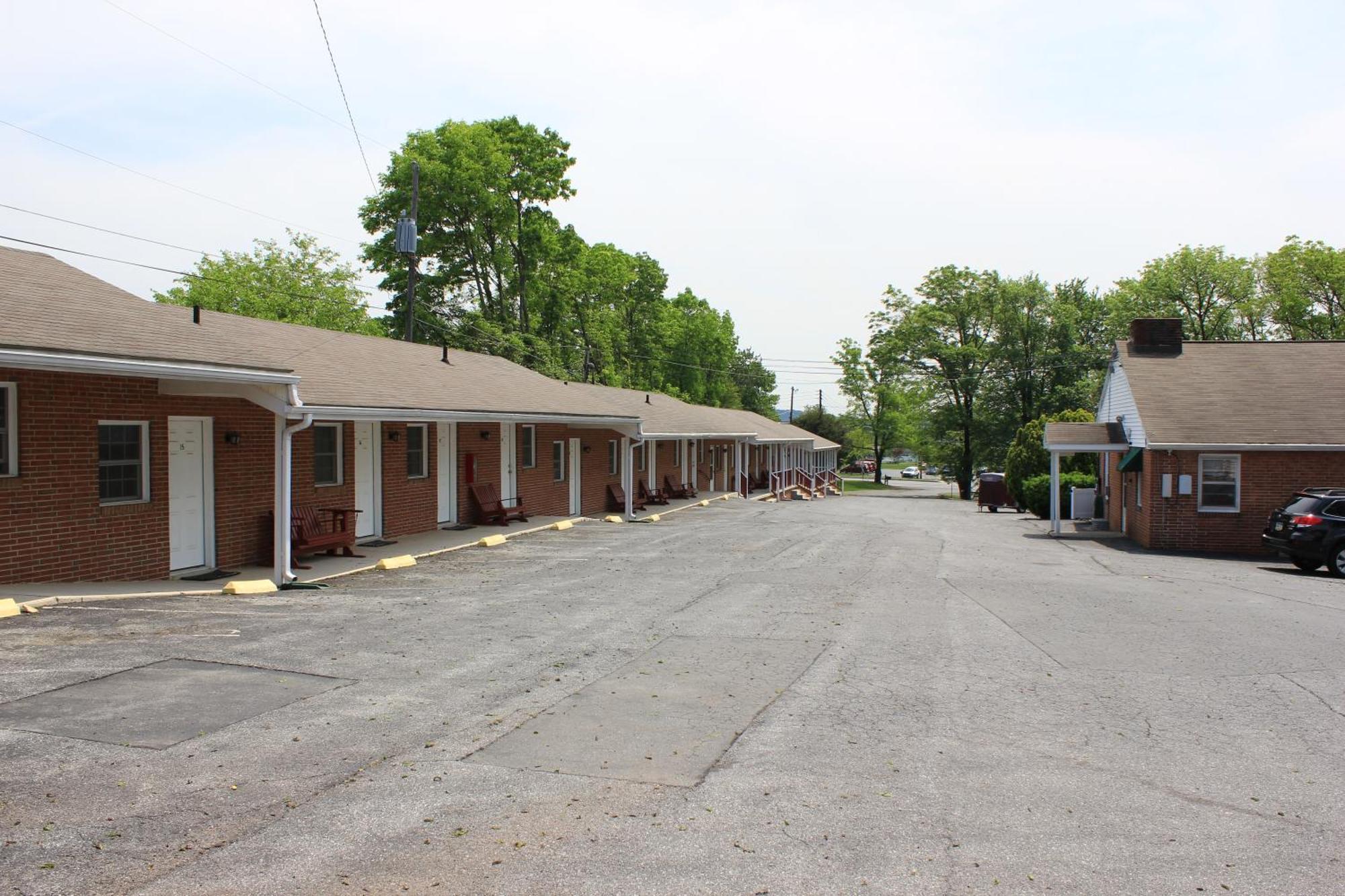 Penn Amish Motel Denver Ngoại thất bức ảnh